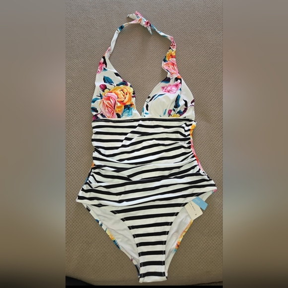 New Cupshe Bold Floral and Stripe Halter Tummy Control One Piece Swimsuit - Picture 5 of 8